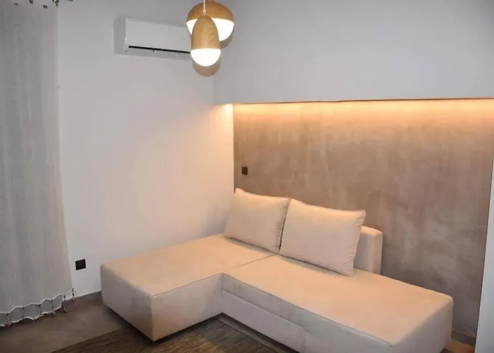 And Modern Flat By The River *